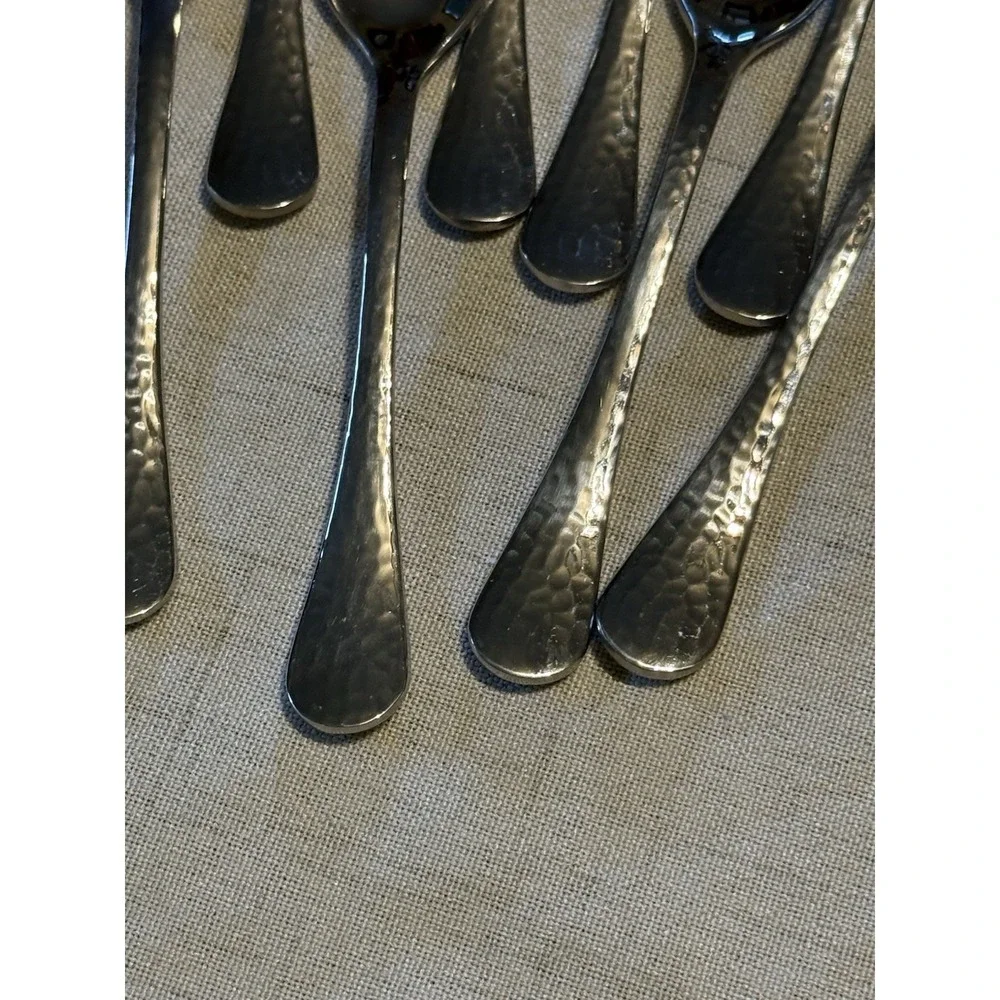 Ginkgo Helmick Hammered 18/10 Stainless Steel Flatware Set - High Quality 30 Pc